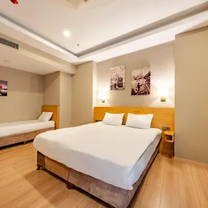 Bed & Breakfast Beyoglu Mls